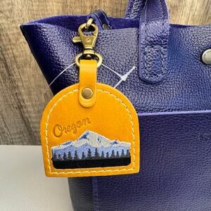 Portland Leather Oregon Charm MANGO FAST SHIP MOUNTAIN Bag Charm Pacific NW